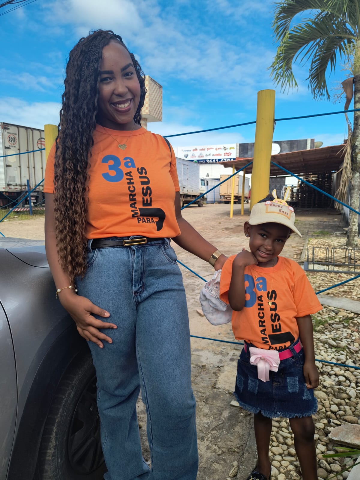 Famílias participando da Marcha
